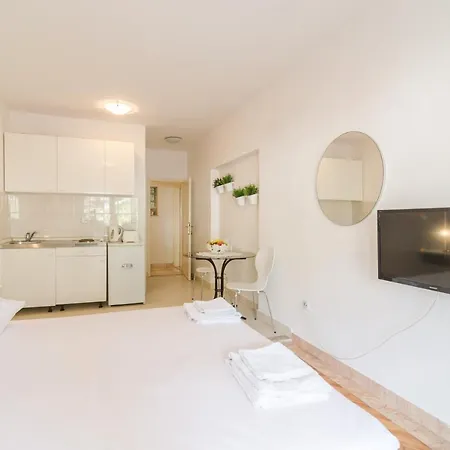 House Ariva