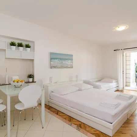 House Ariva 3* דוברובניק