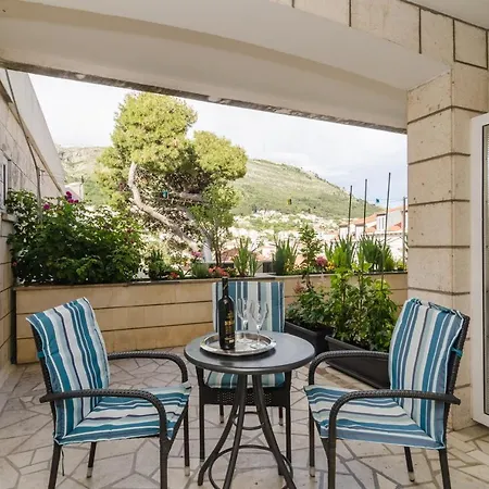 House Ariva Ragusa