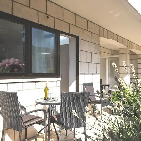 House Ariva Pensjonat 3*