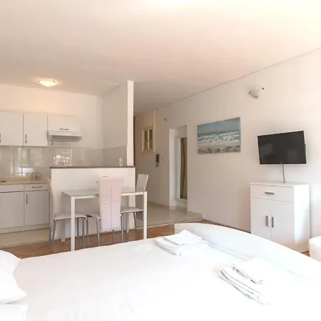 House Ariva Pensjonat 3*