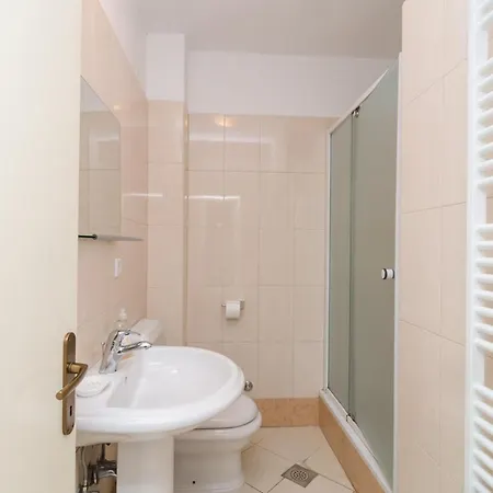 Affittacamere House Ariva 3*