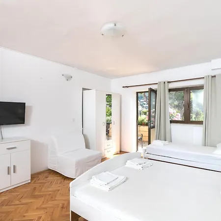 House Ariva Ragusa