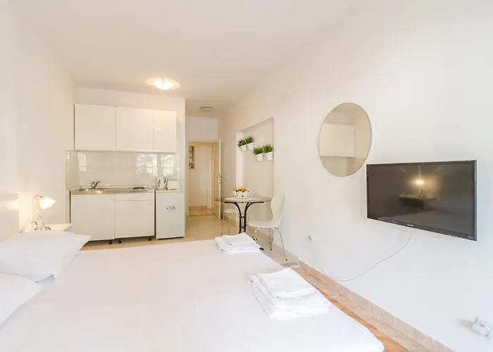 House Ariva